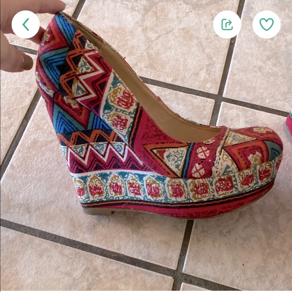 Shoe size 7